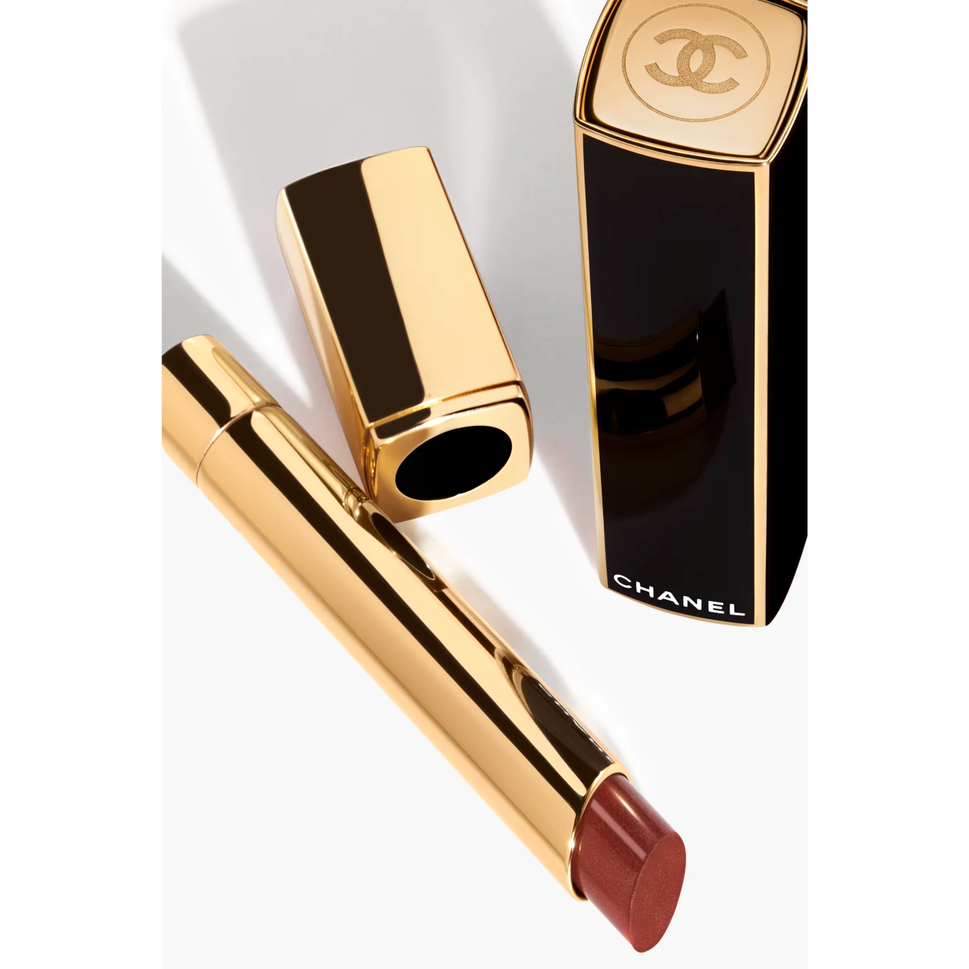 Chanel lipstick ROUGE ALLURE L’EXTRAIT