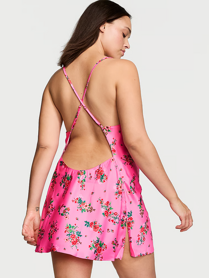 Vs satin open back slip